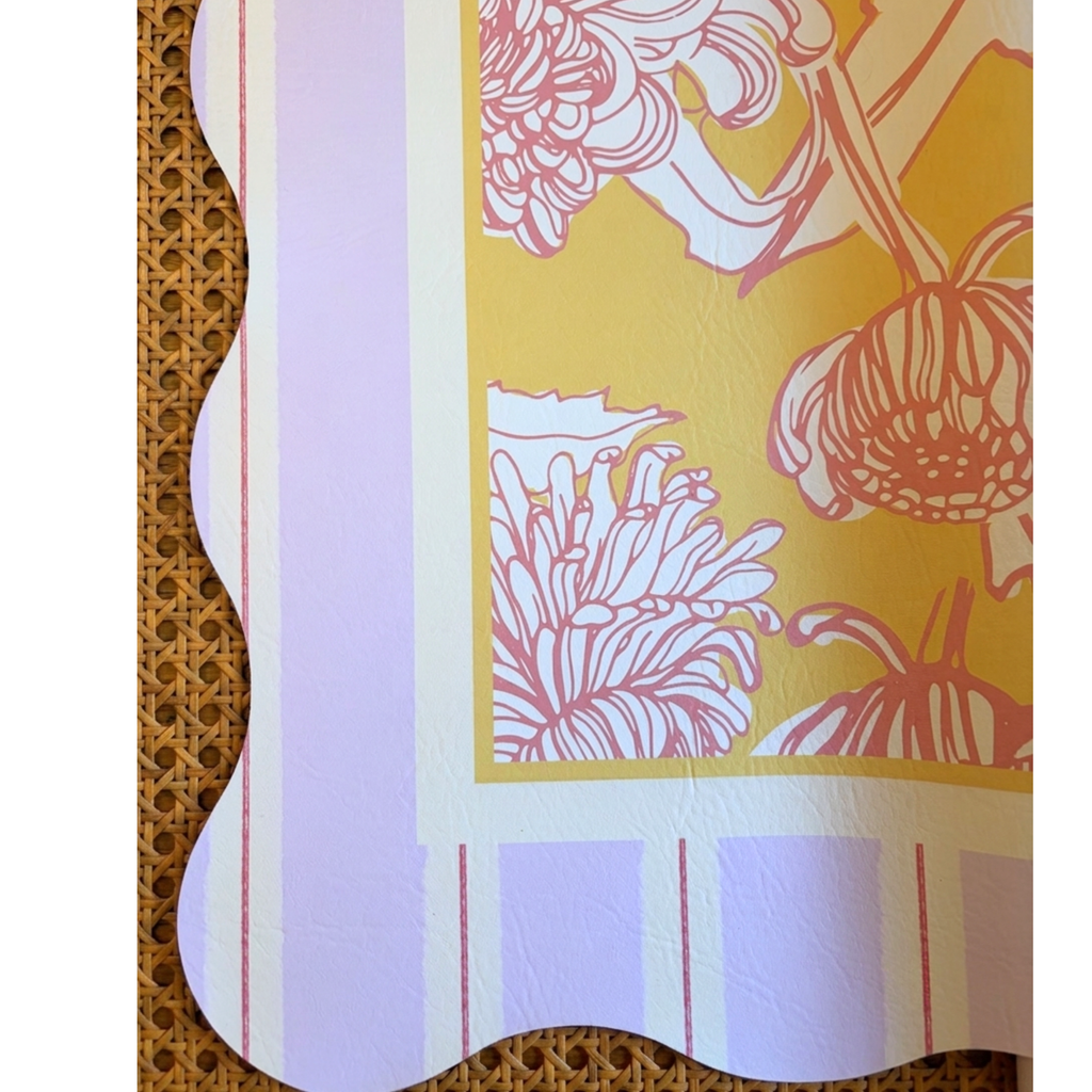 Camellia Cottage Scallop Leatherette Mahjong Mat